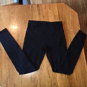 black ivivva leggings